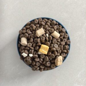Customized Brand Factory Direct Dry Cat Food